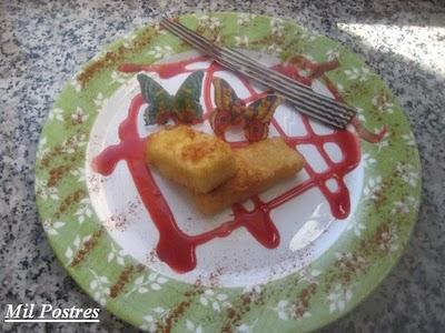 Crema frita con salsa de fresas Crema frita con salsa de fresas