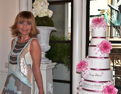 Emy Teruel, Directora de Exclusive Weddings y 1ª Wedding Planner miembro de la Asociación Española del Lujo,  celebra en 2012 su 10º aniversario como Wedding Planner & Designer