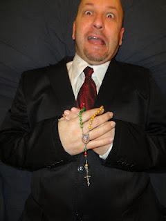 LA FELICIDAD NO EXISTE LA FELICIDAD NO EXISTE