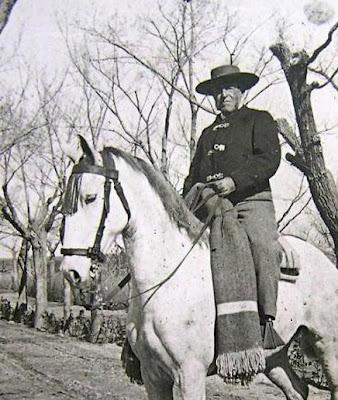 MACANDRITO MACANDRITO