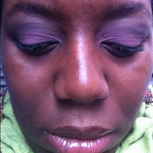 My make up: Shadow insurance, de Two Faced. Pink shadow from 72 nude palette, de Fraulein38. Buck shadow Naked Palette, de Urban Decay. Black chocolate Shadow, de Bobbi Brown. Grey Waterproof Eyeliner Pencil, de Make up Forever. Phenomen’s “Vintage Bro... My make up: Shadow insurance, de Two Faced. Pink shadow from 72 nude palette, de Fraulein38. Buck shadow Naked Palette, de Urban Decay. Black chocolate Shadow, de Bobbi Brown. Grey Waterproof Eyeliner Pencil, de Make up Forever. Phenomen's