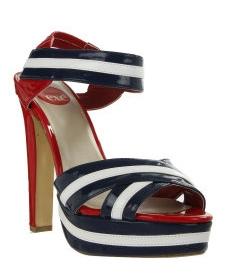 Mi último descubrimiento: Exé Sandalias rayas marineras Exe en El Armario de la Tele PVP, 64,75€ LOVELYSTYLE