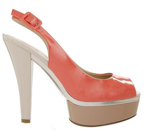 Mi último descubrimiento: Exé Zapato bicolor maxi plataforma de Exe en El Armario de la Tele PVP, 74,75€ LOVELYSTYLE