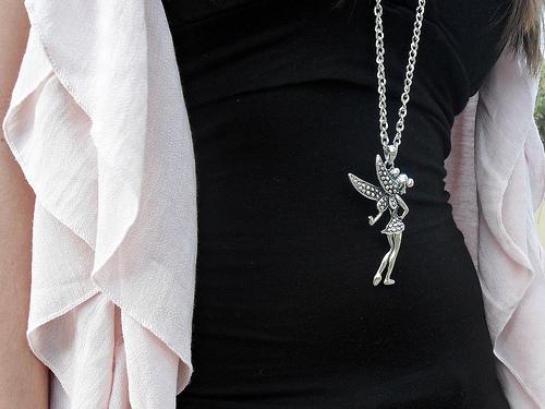 Look of the day: Ruffled Vest ruffledvest_lovelystyle5