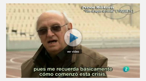 Con el agua al cuello.Petros Márkaris Con el agua al cuello.Petros Márkaris