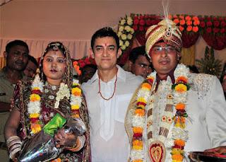 Aamir Khan acude a la boda del hijo de un conductor de risckshaw