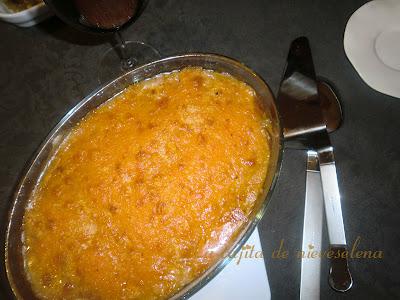 Pastel de carne y puré de patatas con pimientos y avellanas Pastel de carne y puré de patatas con pimientos y avellanas