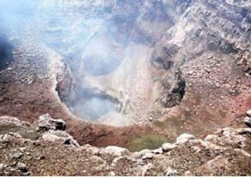 Monitorean actividad en el Volcán Masaya 20120501002854-volcan-masaya.jpg