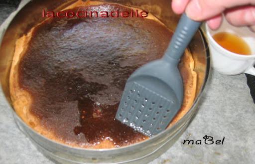 Tarta de Santiago (tarta de almendras gallega) Tarta de Santiago (tarta de almendras gallega)