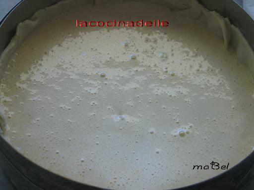 Tarta de Santiago (tarta de almendras gallega) Tarta de Santiago (tarta de almendras gallega)