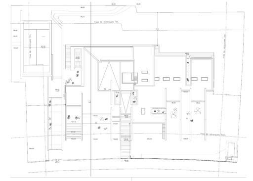 Plot plan Proceso constructivo de Gardering Roof House!