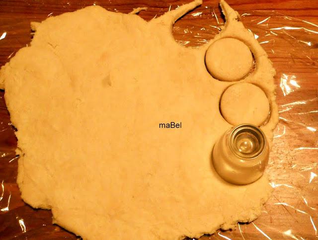 Bizcochitos salados muy simples (sin huevo) Bizcochitos salados muy simples (sin huevo)