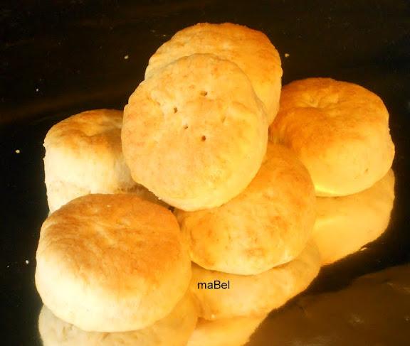 Bizcochitos salados muy simples (sin huevo) Bizcochitos salados muy simples (sin huevo)