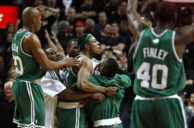 Paul Pierce pone el 3-0 ante los Heat