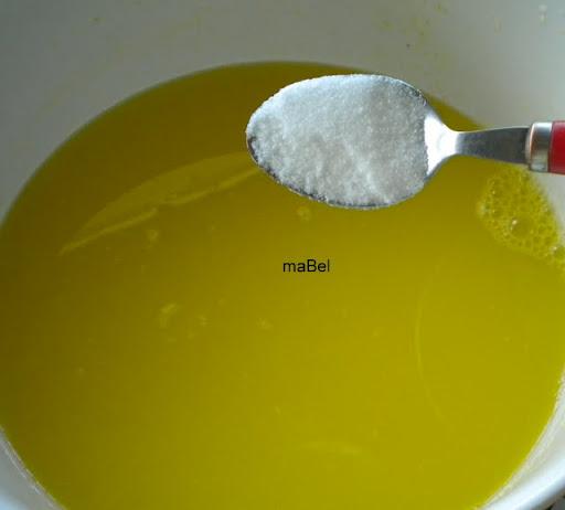 4 litros de zumo con 2 naranjas 4 litros de zumo con 2 naranjas