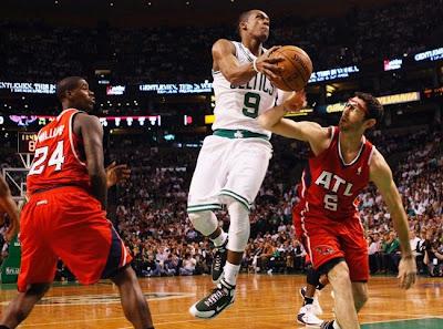 Los Celtics toman la delantera