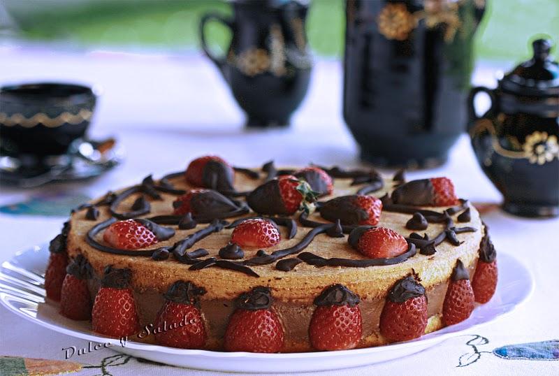 TARTA MOUSSE DE CHOCOLATE Y FRESAS (Con Termomix)