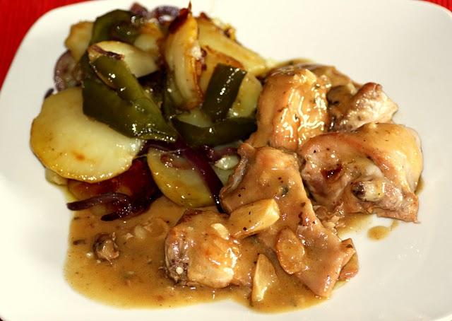 Conejo con patatas a lo pobre Conejo con patatas a lo pobre