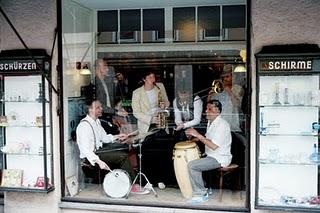 Hi-Fly Orchestra - Mambo Atomico Hi-Fly Orchestra - Mambo Atomico