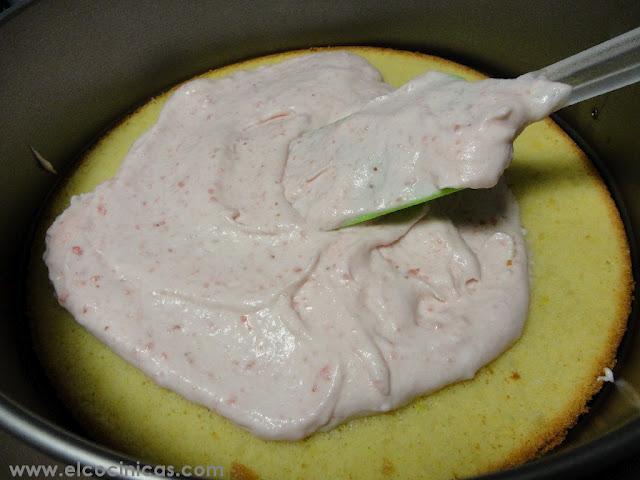 Tarta de yogur y fresas Tarta de yogur y fresas