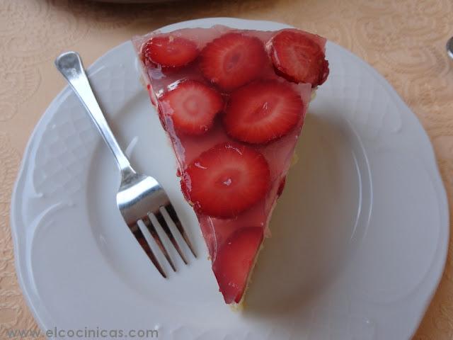 Tarta de yogur y fresas Tarta de yogur y fresas