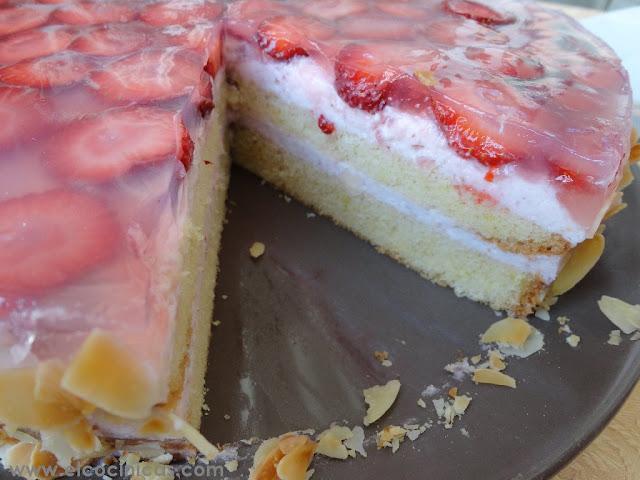 Tarta de yogur y fresas Tarta de yogur y fresas