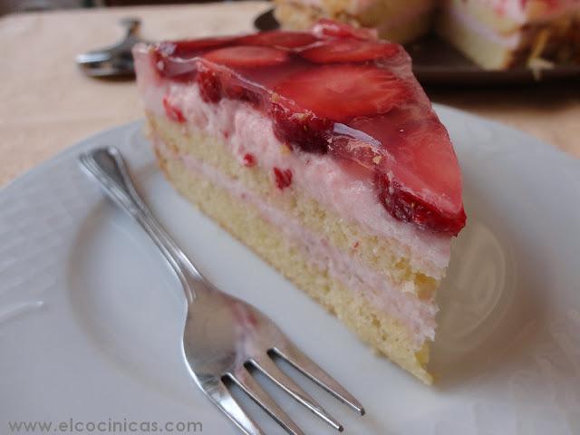 Tarta de yogur y fresas Tarta de yogur y fresas