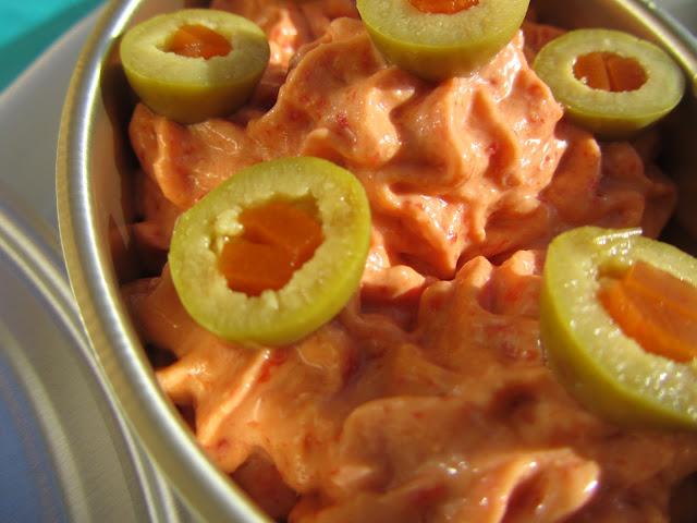 Paté de pimientos del piquillo y de atún y anchoas Paté de pimientos del piquillo y de atún y anchoas