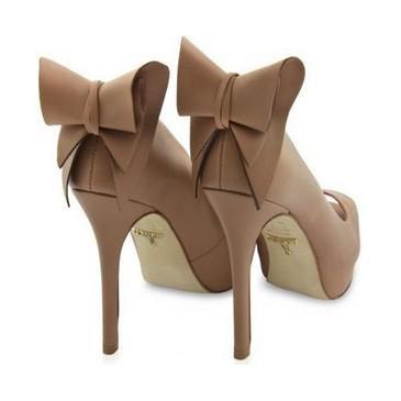 f a s h i o l i s t a f a s h i o l i s t a