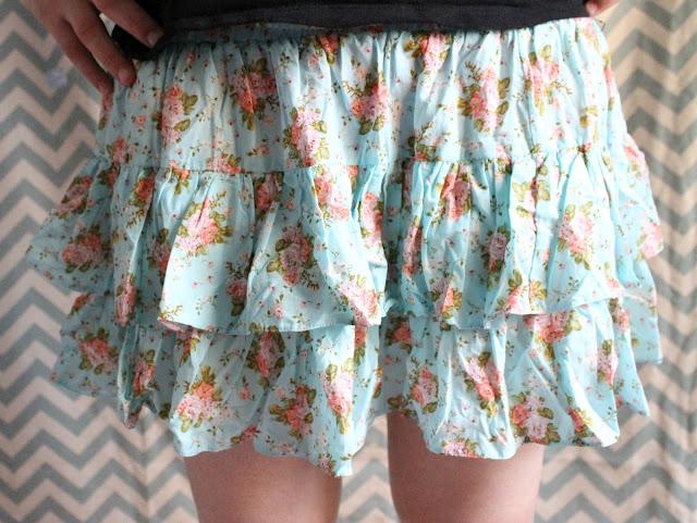 Compras en Asos- Falda floral, la primera prenda de primavera. Compras en Asos- Falda floral, la primera prenda de primavera.