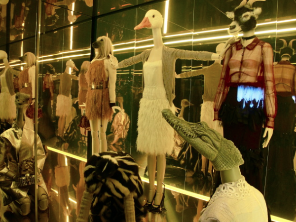 marc Marc Jacobs & Louis Vuitton