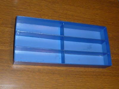 DIY/MANUALIDAD II: ORGANIZADOR DE MAQUILLAJE ></div> CAJÓN-CORREDERA CON SEPARADORES