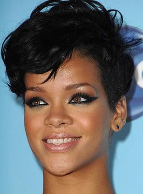 LOOK VI: INSPIRADO EN RIHANNA LOOK VI: INSPIRADO EN RIHANNA