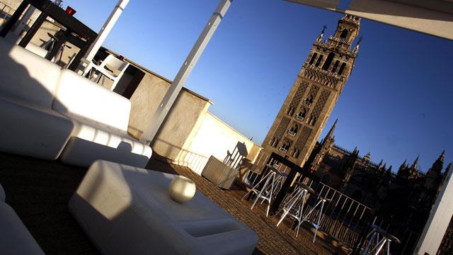 La Giralda, desde la terraza del EME Fusion Hotel