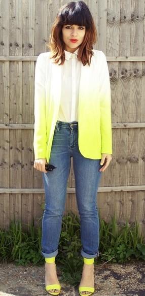 Street Style: Colores neón invanden las calles Street Style: Colores neón invanden las calles