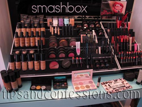 Kiss and Makeup Kiss & Makeup5
