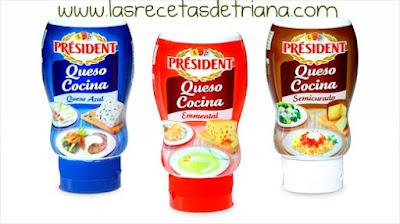 Patatas con bacon y salsa de queso Patatas con bacon y salsa de queso