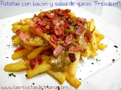 Patatas con bacon y salsa de queso Patatas con bacon y salsa de queso