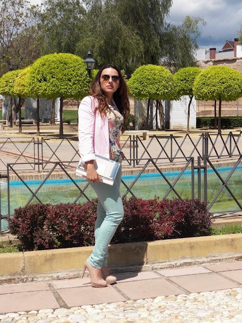 (é TRIUNFO DEL PASTEL é) (é TRIUNFO DEL PASTEL é)