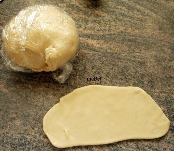 Pastel brasileiro o Pastel de feira (Portugués)