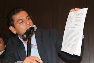 Exepción del artículo 296 me favorce: Camilo Campos Exepción del artículo 296 me favorce: Camilo Campos