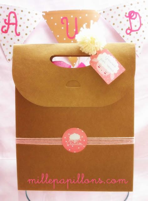 El Bautizo de Claudia: una nueva fiesta con Ovejitas El Bautizo de Claudia: una nueva fiesta con Ovejitas