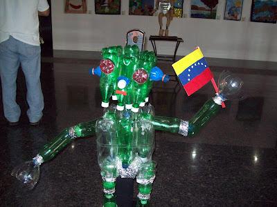 Reciclar con Arte, esa fué la exposición que se presento hoy en el Ecomuseo Caroní (Venezuela) Reciclar con Arte, esa fué la exposición que se presento hoy en el Ecomuseo Caroní (Venezuela)