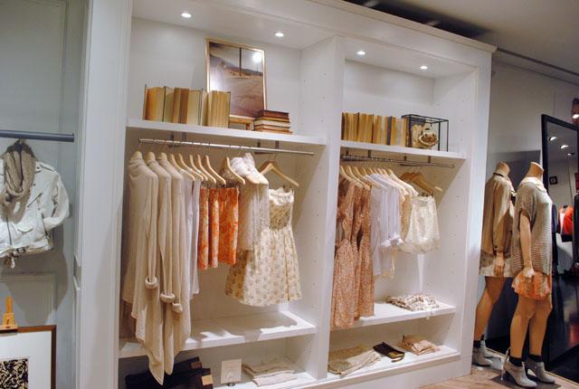 CLUB MONACO CLUB MONACO