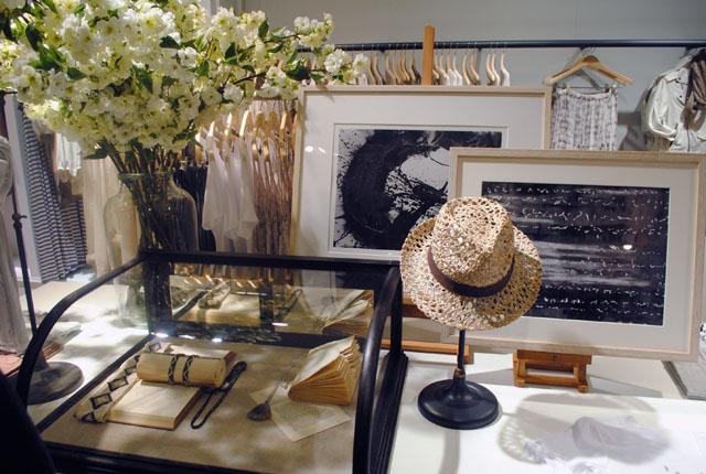 CLUB MONACO CLUB MONACO