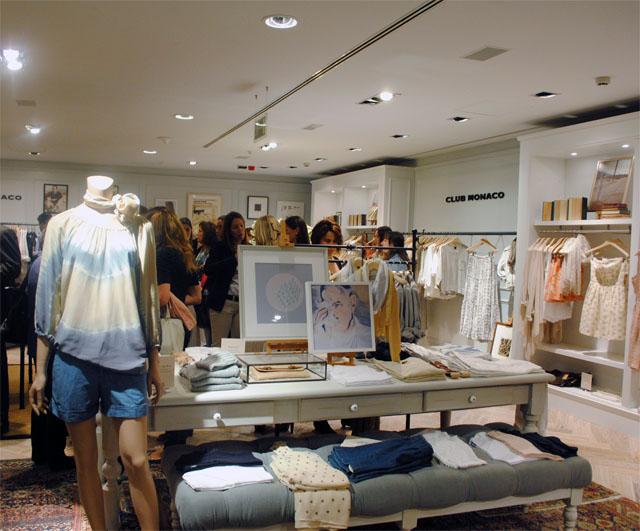 CLUB MONACO CLUB MONACO