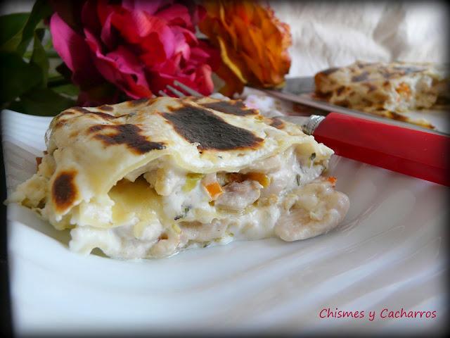 Lasaña de Pollo con Falsa Bechamel de Philadelphia a las Hiervas Provenzales ( Desafío en la Cocina) Lasaña de Pollo con Falsa Bechamel de Philadelphia a las Hiervas Provenzales ( Desafío en la Cocina)