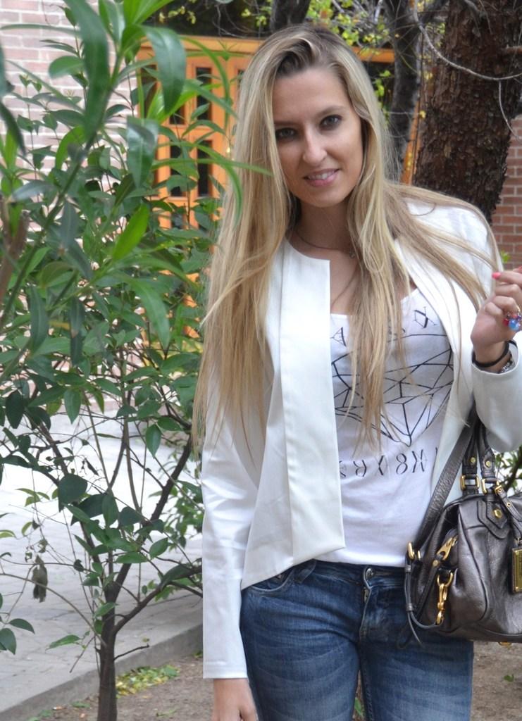 White blazer with sandals White blazer with sandals