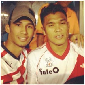 Teo Gutiérrez con la de River Teo Gutiérrez con la de River