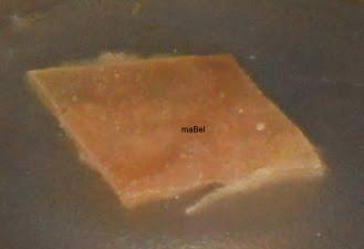 Cortezas de cerdo en microondas - muy rápidos! Cortezas de cerdo en microondas - muy rápidos!